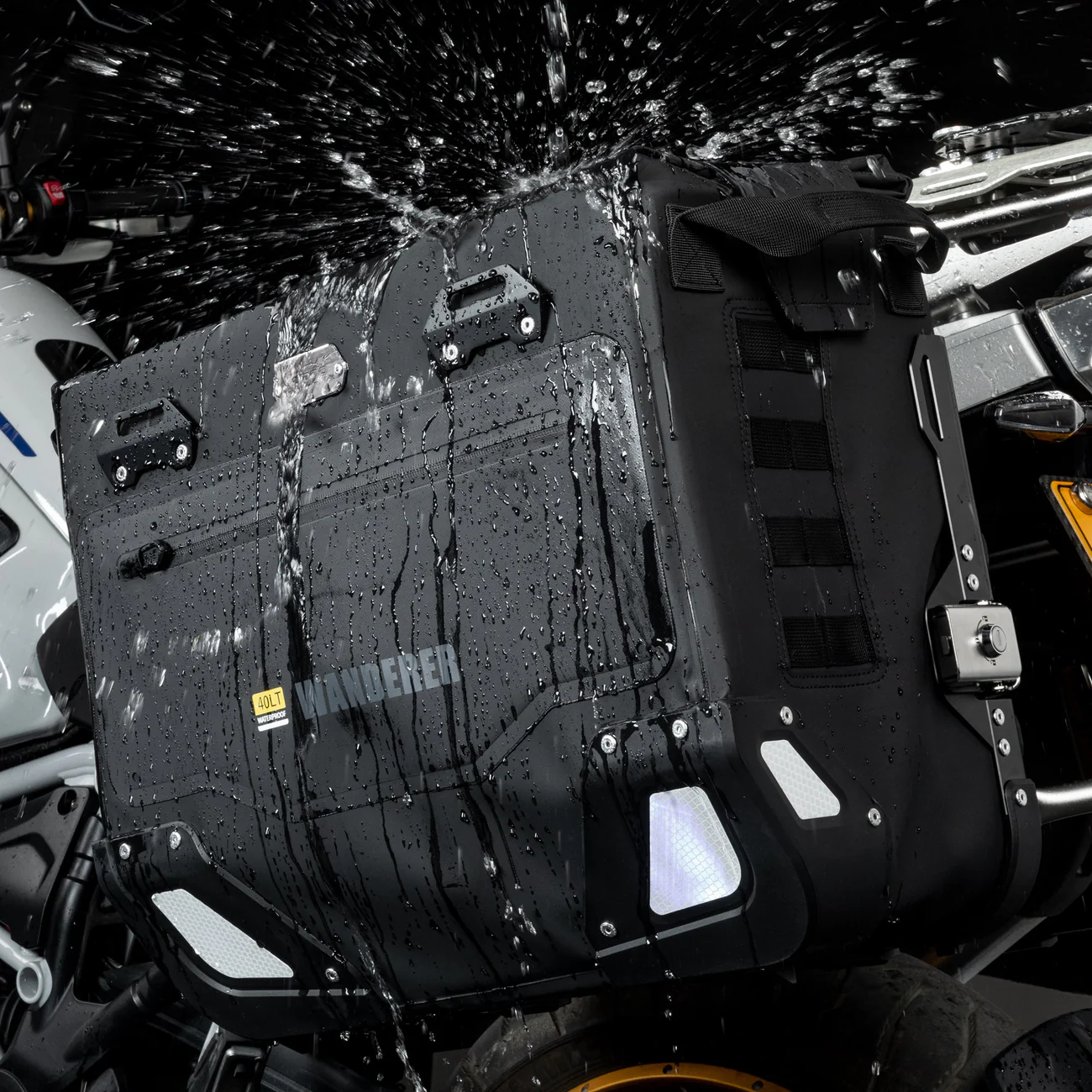 MALETAS LATERALES SEMIRRÍGIDAS 40L + 40L WANDERER LOBOO - Imagen 9